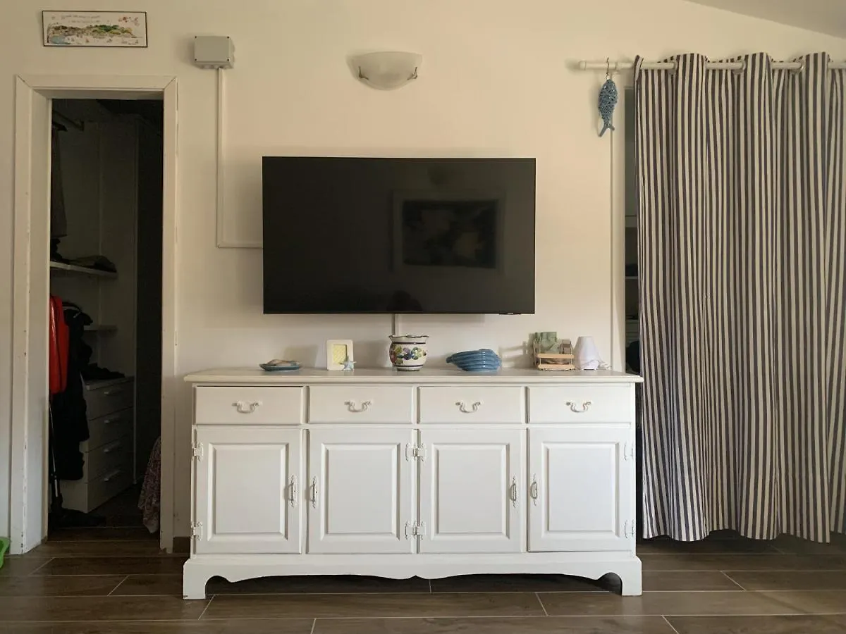 アパート Appartamento La Casa Di Chiara ポルト・アッズッロ